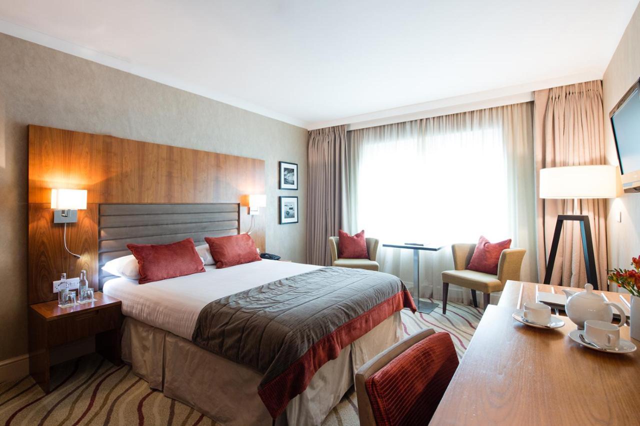 Lakeside Park Hotel&Spa Fishbourne  Buitenkant foto