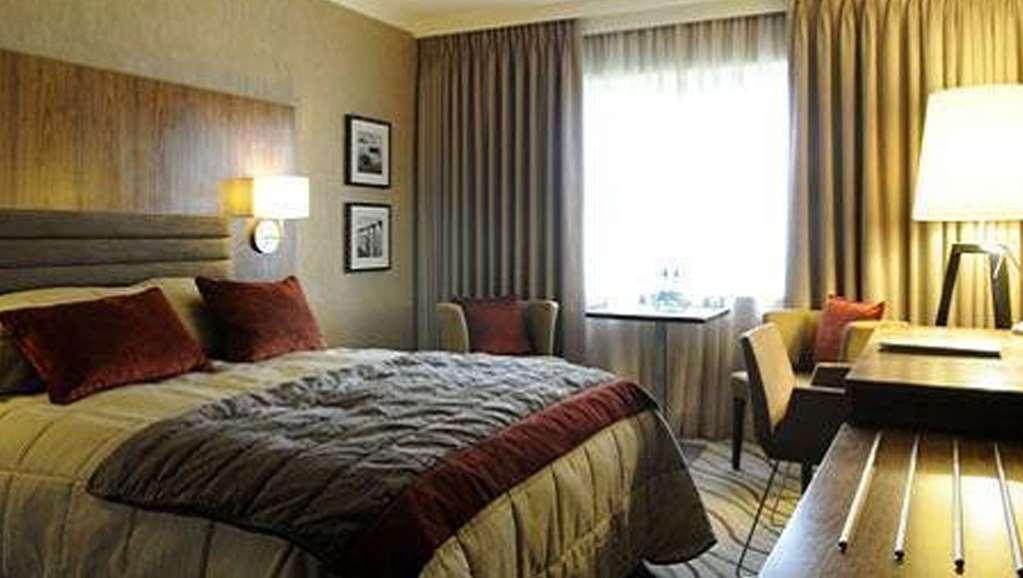 Lakeside Park Hotel&Spa Fishbourne  Kamer foto